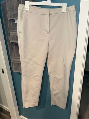 H&M Cropped Ankle Pants in Light Beige